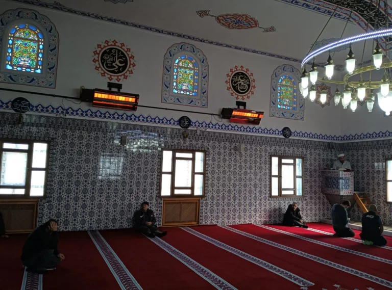 Camii & İbadethane uygulaması 1